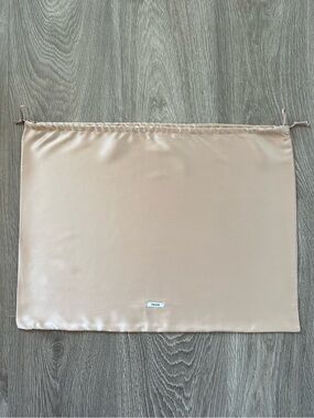 Prada dust bag (C814)
